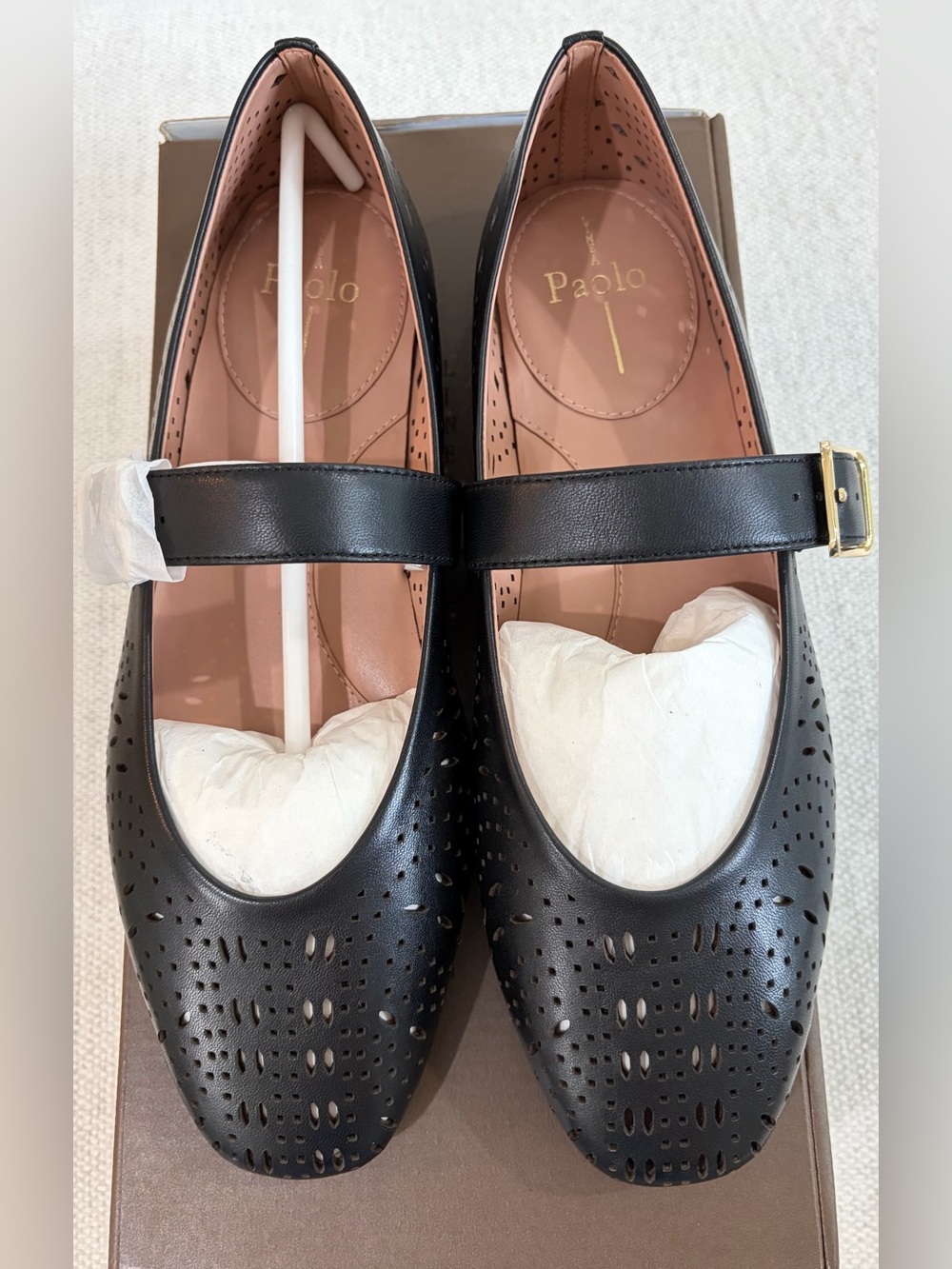 NIB SZ 9 Linea Paolo Miller Black Perforated Mary Jane Loafers with Gold Buckle